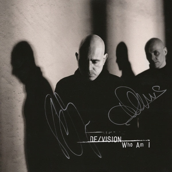 DE/VISION - Who Am I